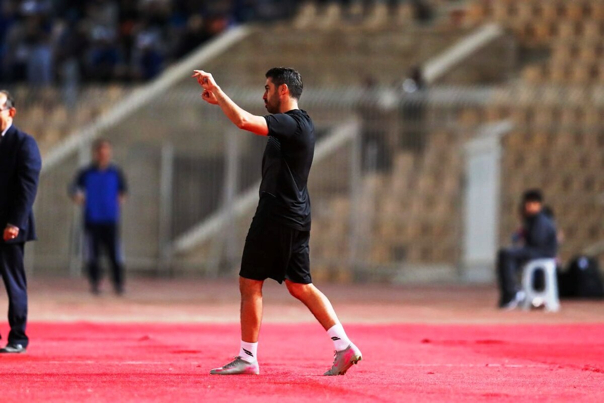 حیدری: خوشحالی ساپینتو به خاطر نخستین حضور روی نیمکت بود  بزرگی کریم باقری آبی و قرمز ندارد+فیلم