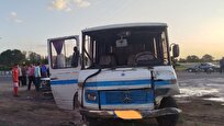 واژگونی مینی‌بوس در روستای فریزی چناران با ۱۸ مصدوم و یک جان‌باخته