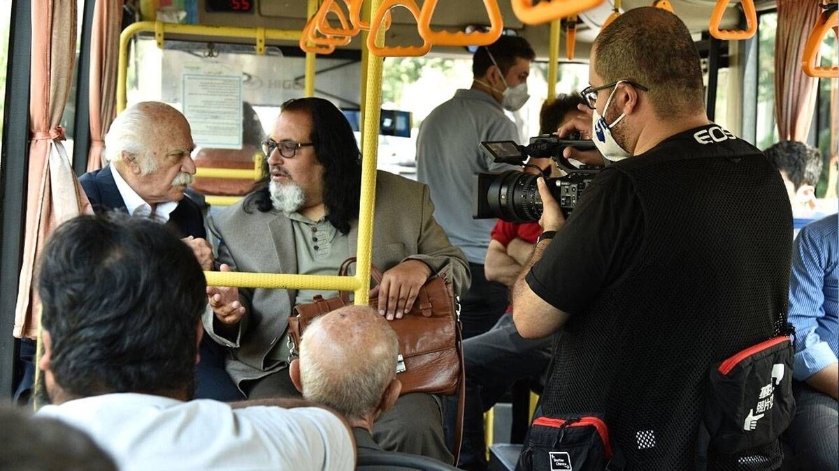 «آن مرد با اتوبوس آمد»؛ تاریخ طنازانه اتوبوسرانی در پایتخت