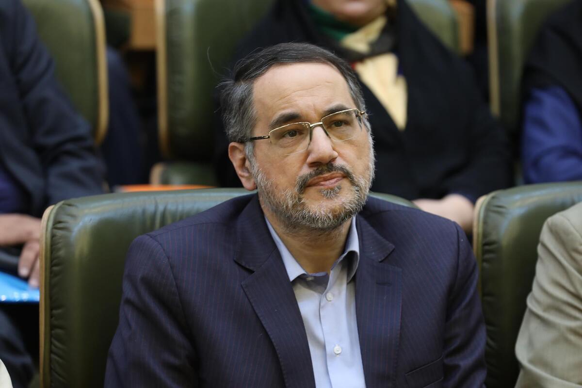 نگاهداری: کارآفرینی اجتماعی تزریق شرافت اجتماعی به سود و زیان اقتصادی است