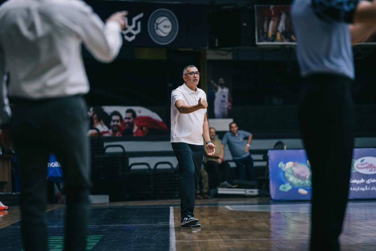 شرایط زمین در بازی با پاس مناسب نبود  تیم ما جوان است و همه رقبا برایمان مهم هستند