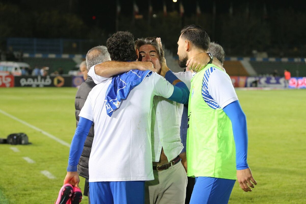 مومنی: ساپینتو با بنزین سبز از سد مس گذشت  حضور سیاسیون در فوتبال در حد حمایت و پیشنهاد بد نیست