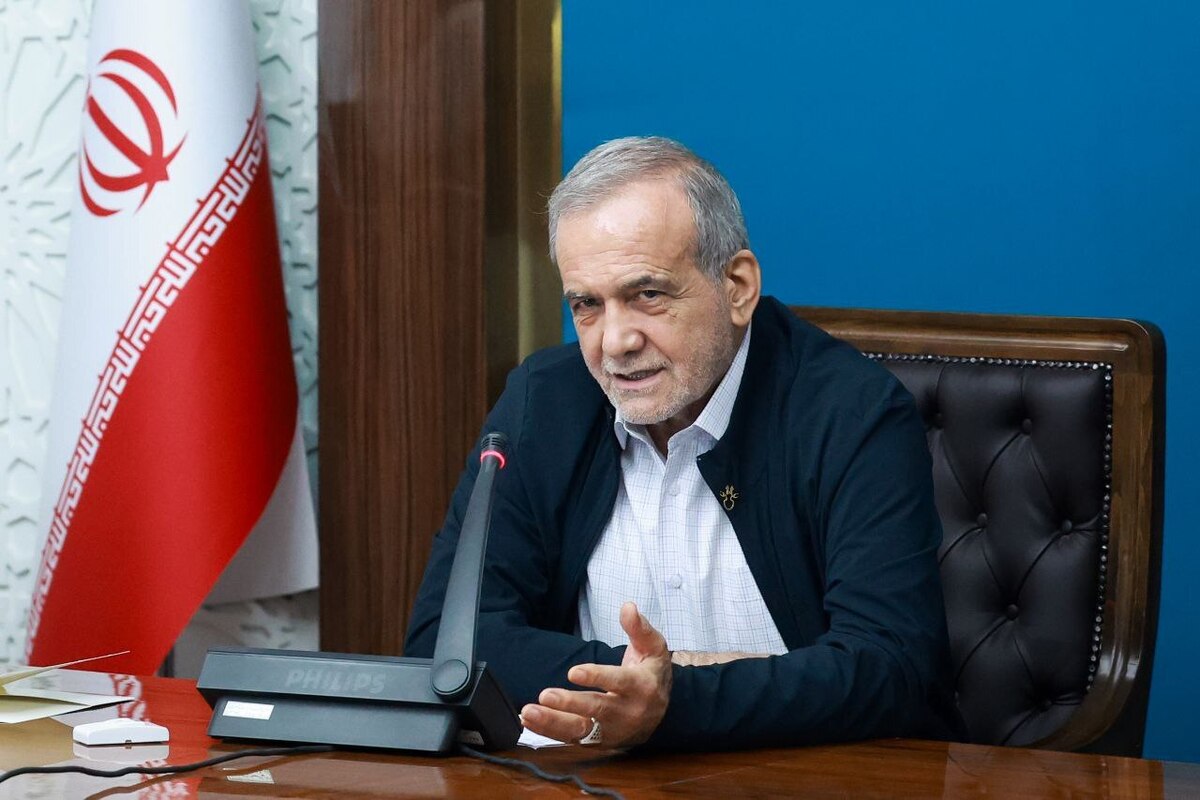 پزشکیان: سینماگران جوان کشور چشم‌انداز درخت پربار ایران فرهنگی را با اندیشه پویای خود ترسیم می‌کنند