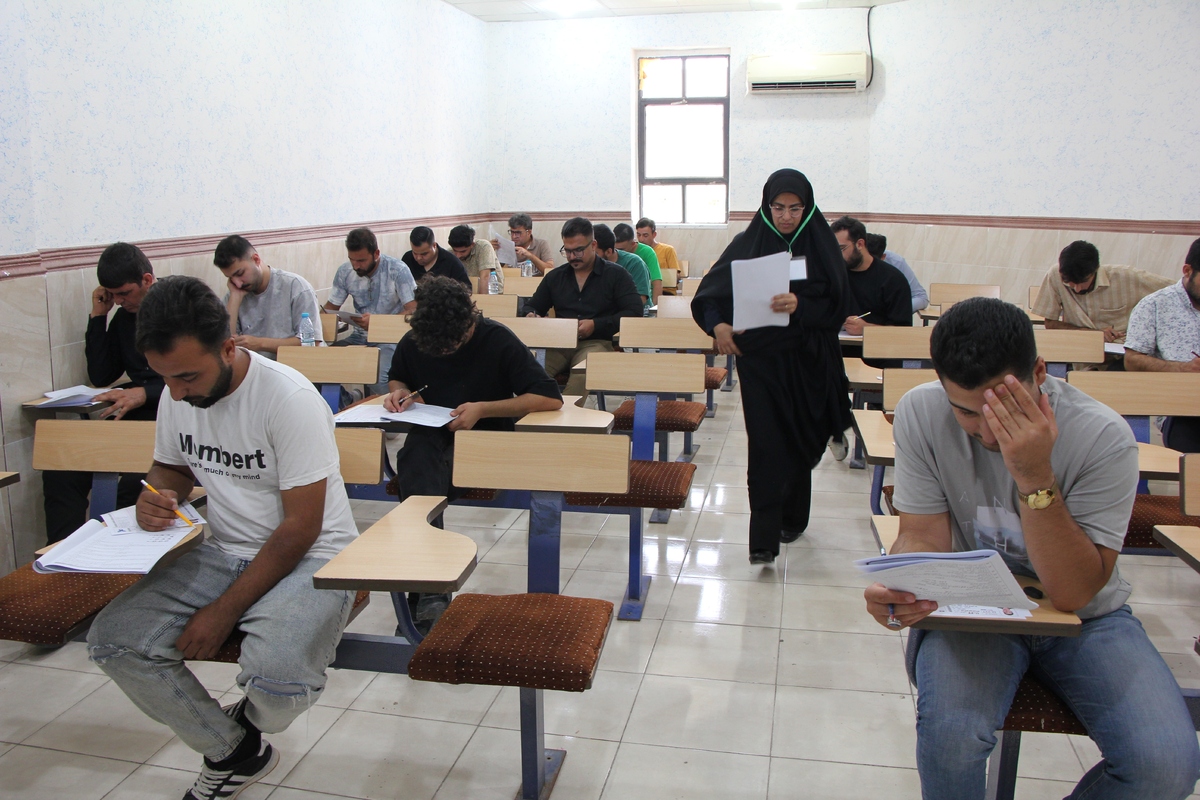 ورود ۳۳۷۷ داوطلب به آزمون استخدامی گاز وراوی؛ نوآوری دانشگاه آزاد در شخصی‌سازی کامل سوالات