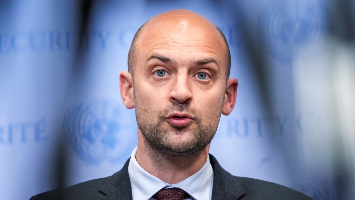 پاریس: تمام گذرگاه‌های غزه باید باز شوند