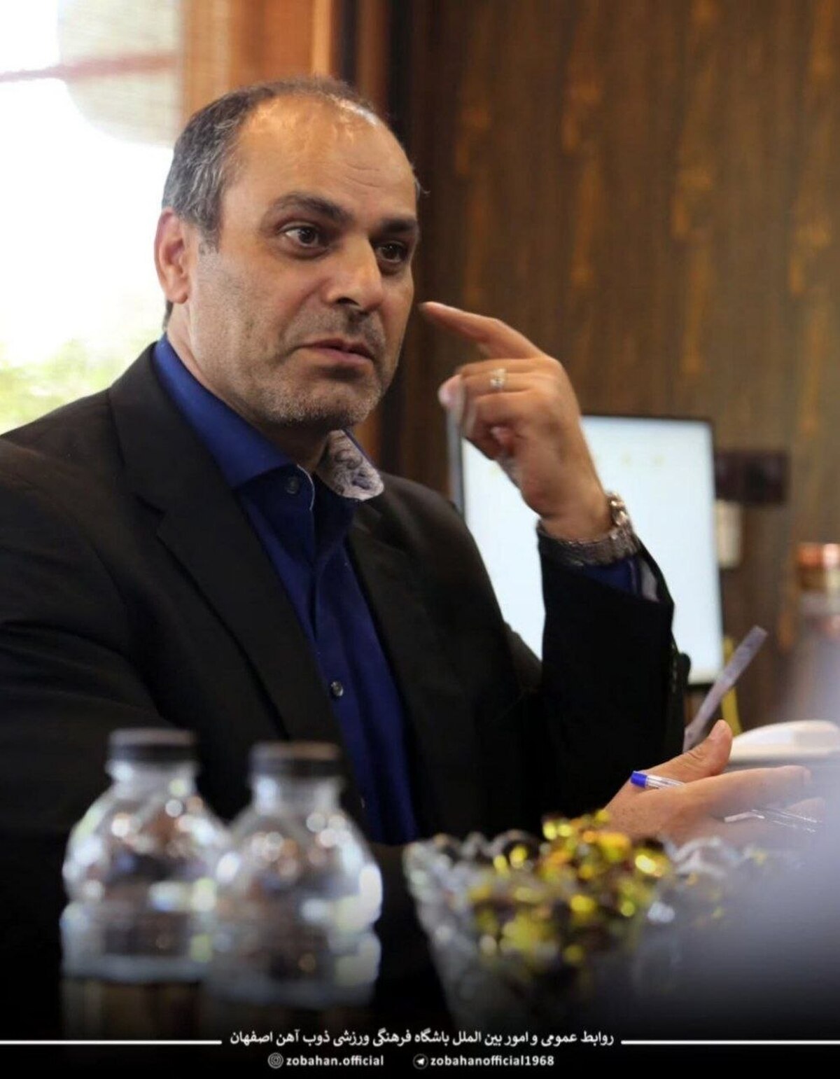 احسانی: آقای صفیری! نمک روی زخم ذوب آهن نپاشید داور پیروزی مقابل فولاد را از ما گرفت