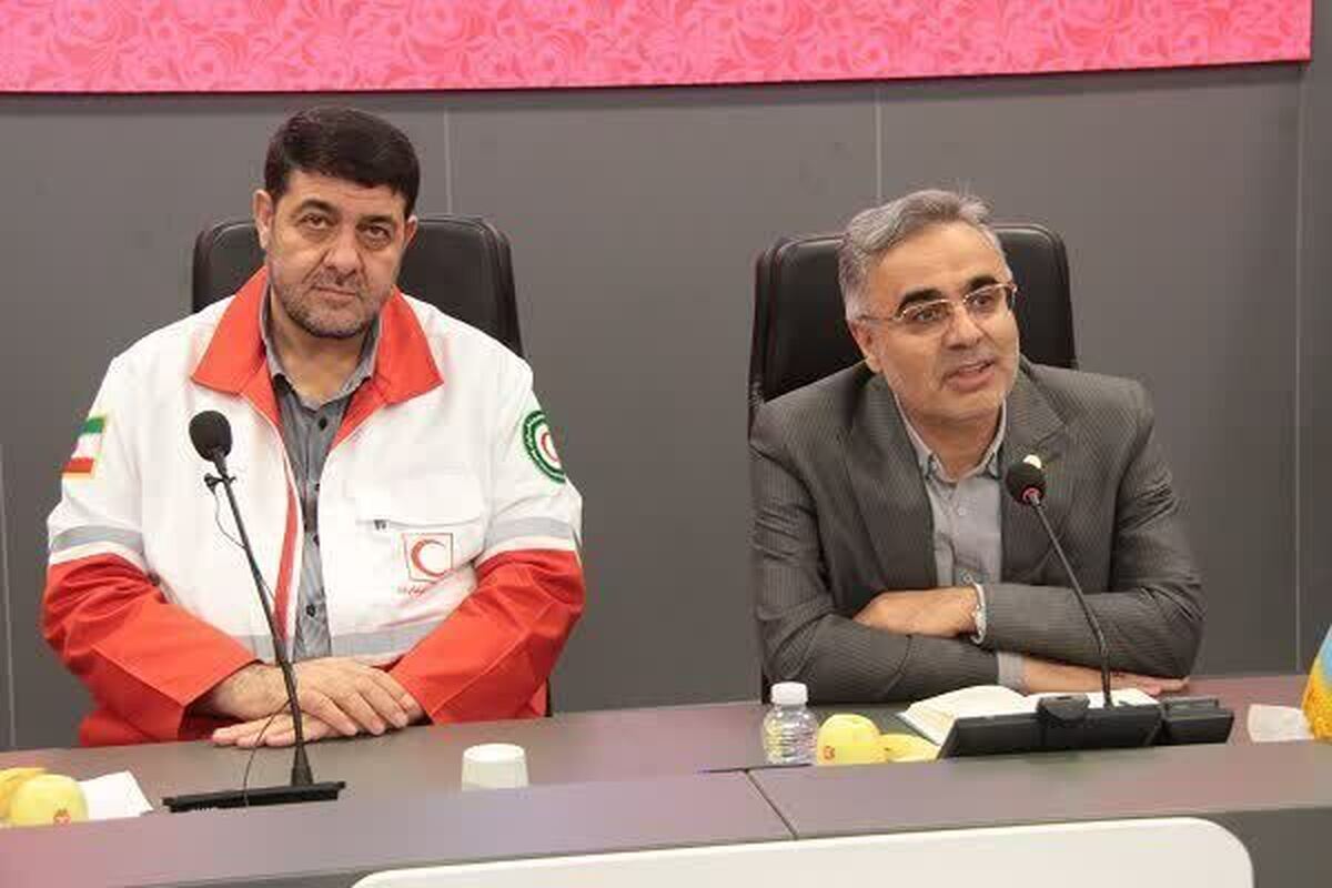 گام بلند پیام نور و هلال احمر در راستای گسترش فرهنگ ایثار و مسئولیت‌پذیری اجتماعی