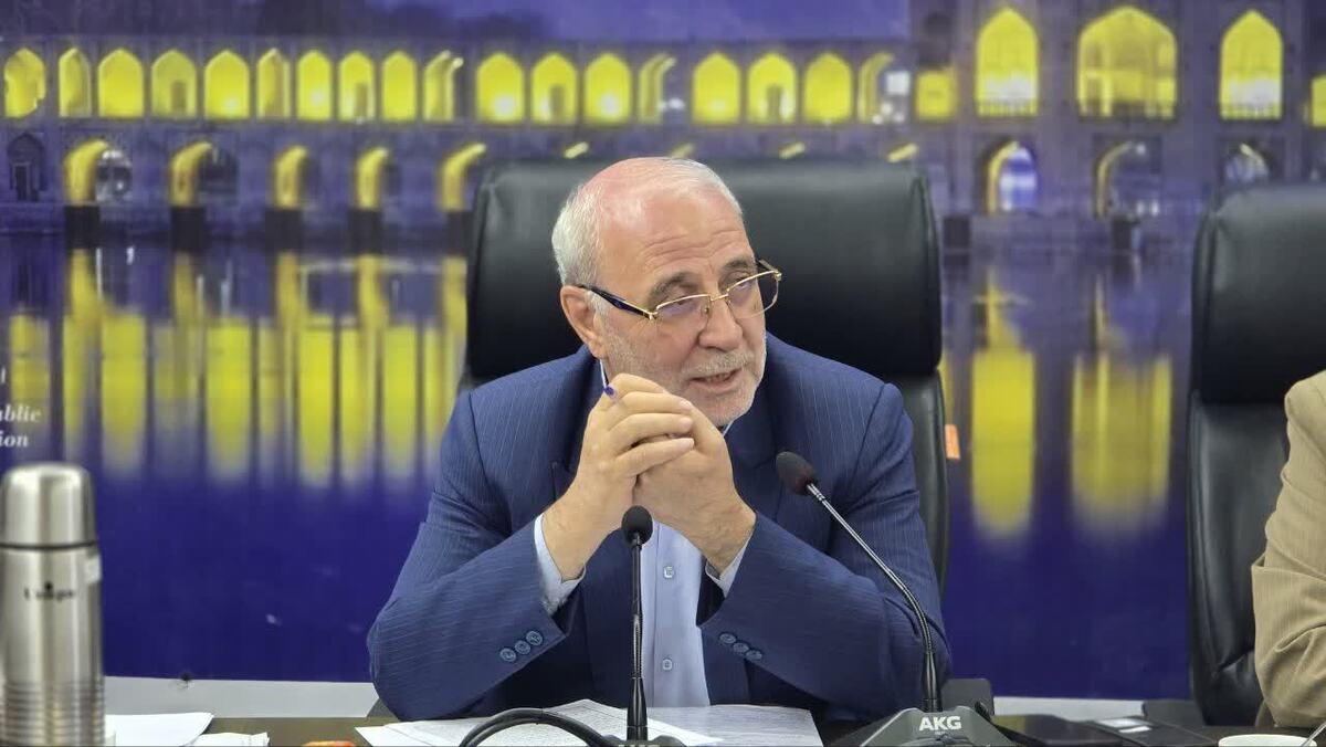 اروپا را با قدرت مهار کنیم، نه مماشات!