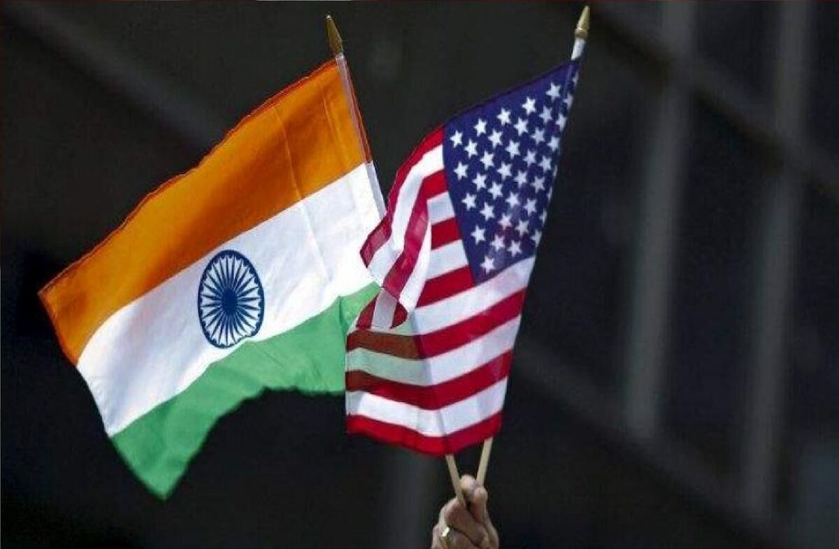 بلومبرگ: هند از آمریکا خواست مجوز خرید نفت ایران را بدهد