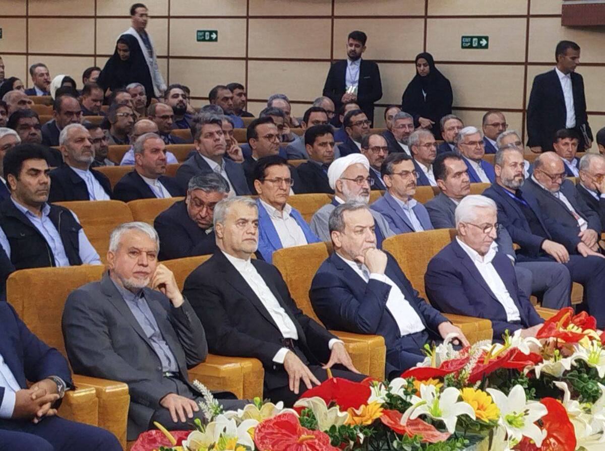 عراقچی: آمریکا تقاضاهای غیرمعقول را کنار بگذارد‌‌‌