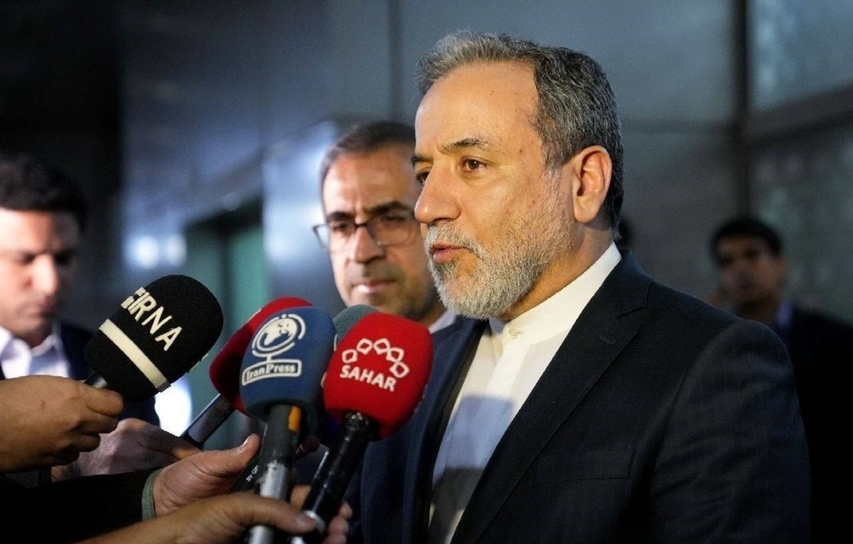 عراقچی: یکی از اهداف «دیپلماسی استانی» بهره‌گیری از ظرفیت‌های استان‌ها در روابط با کشورهای همجوار است