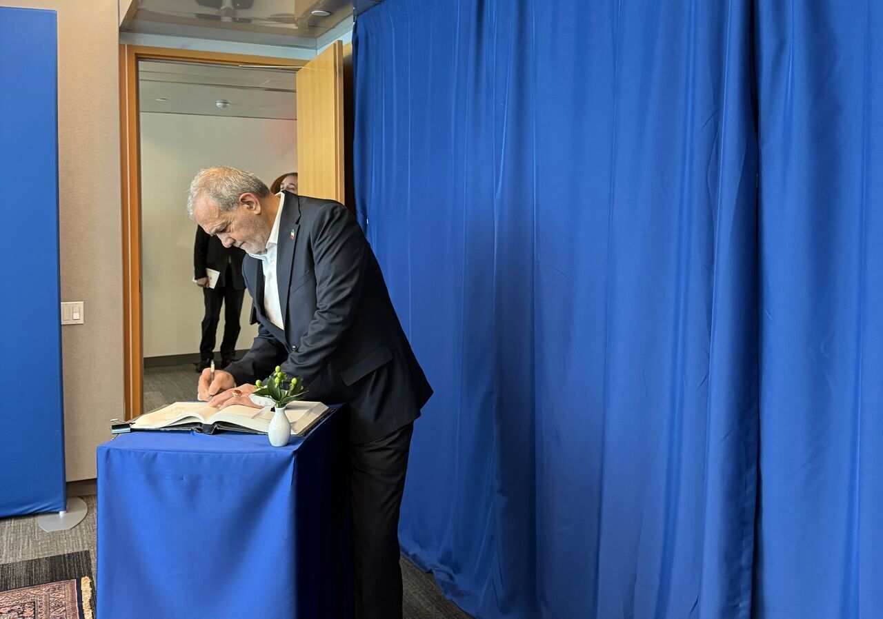 اهمیت راهبردی سفر پزشکیان به نیویورک/ تأکید بر حق فناوری صلح‌آمیز هسته‌ای و حل اختلافات از مسیر دیپلماتیک