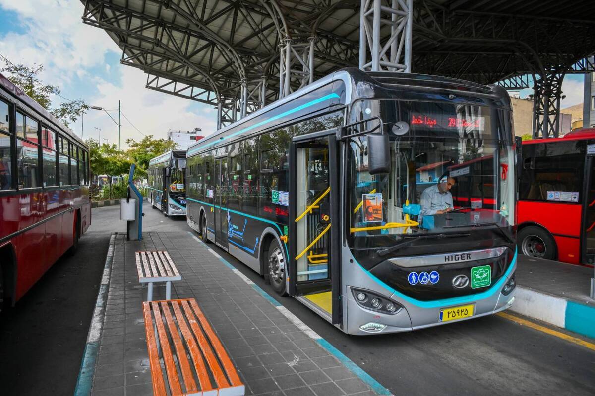 نفس تازه تهران، با آغاز به کار اتوبوس های برقی در منطقه یک