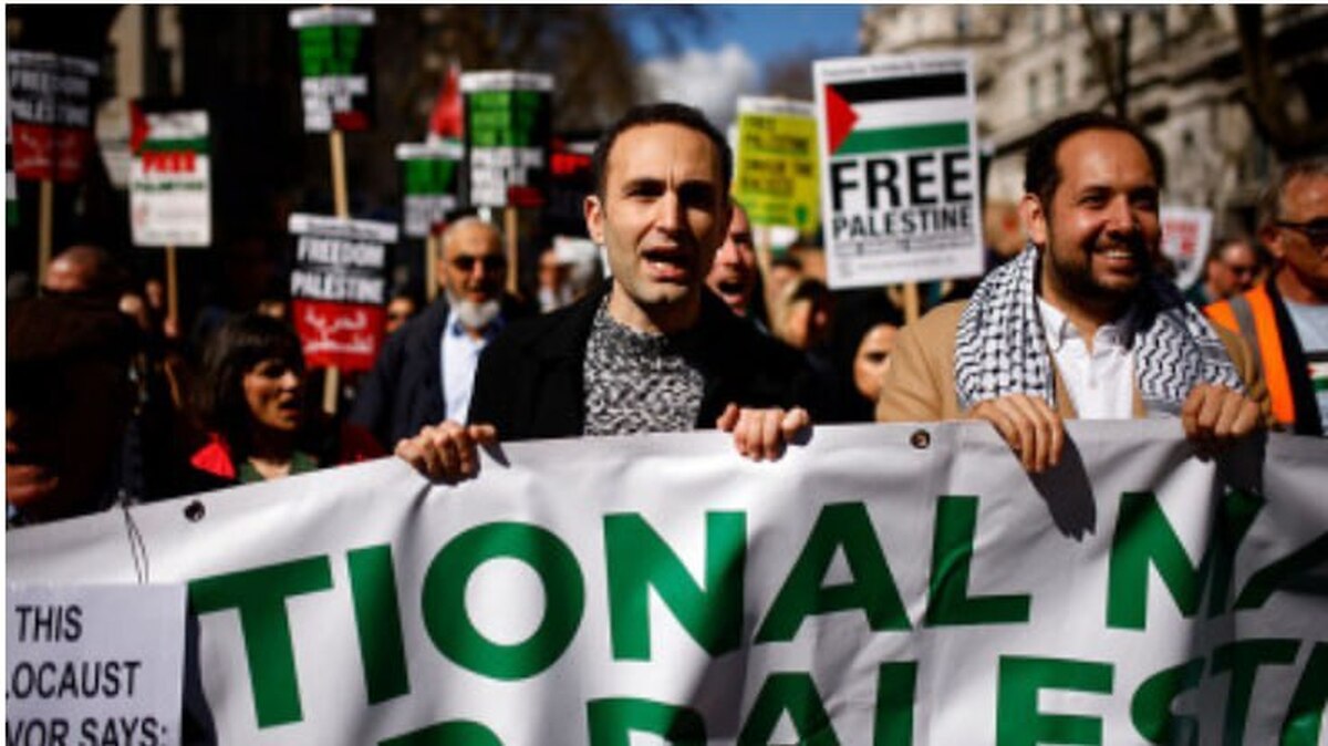 هنرمندان مشهور از استارمر خواستند نسل‌کشی در غزه را به رسمیت بشناسد  فروش سلاح متوقف شود