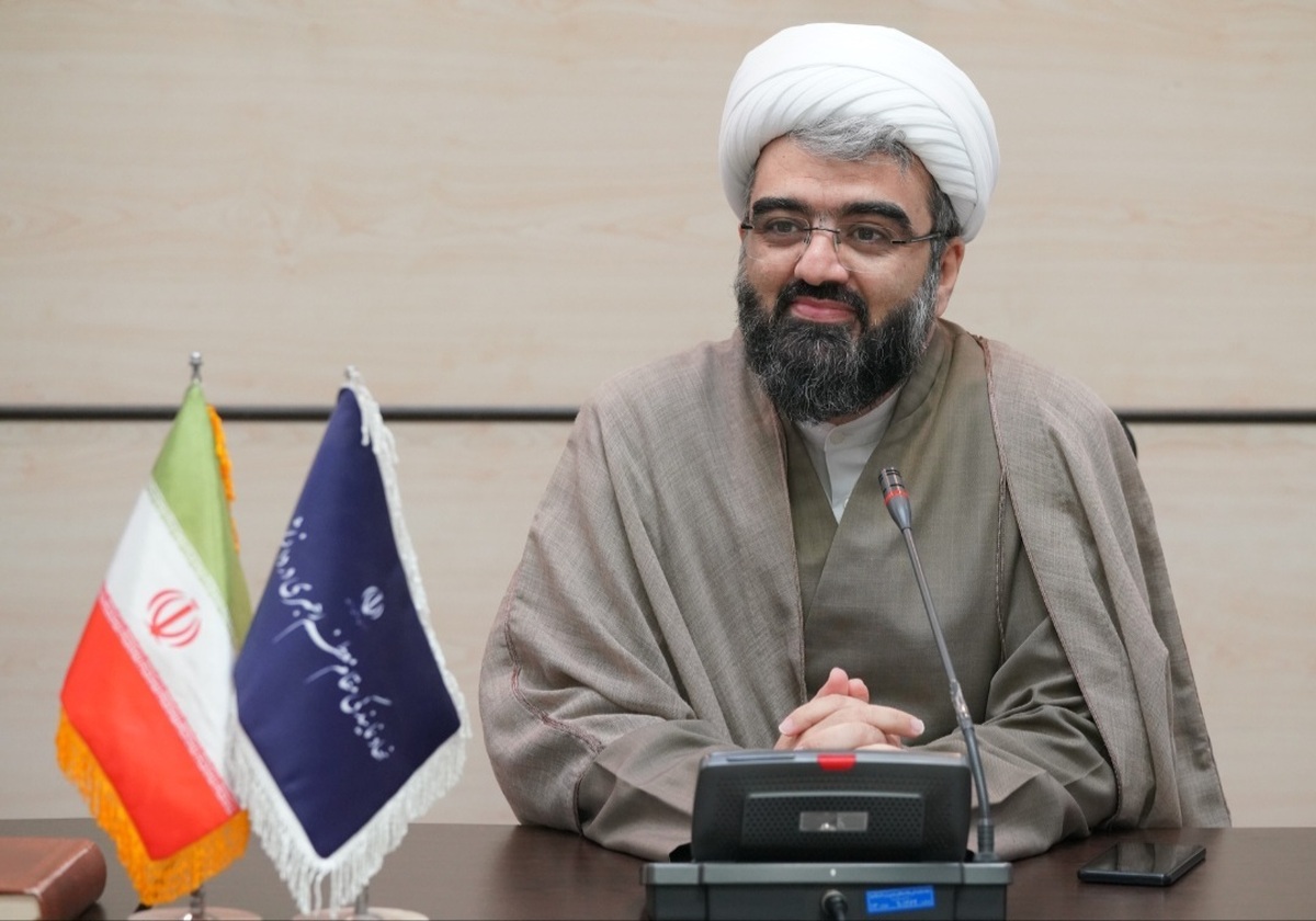 آغاز اعزام ۱۰ هزار زوج دانشجو به مشهد از آبان؛ تمرکز بر آموزش مهارت‌های زندگی برای پایداری ازدواج