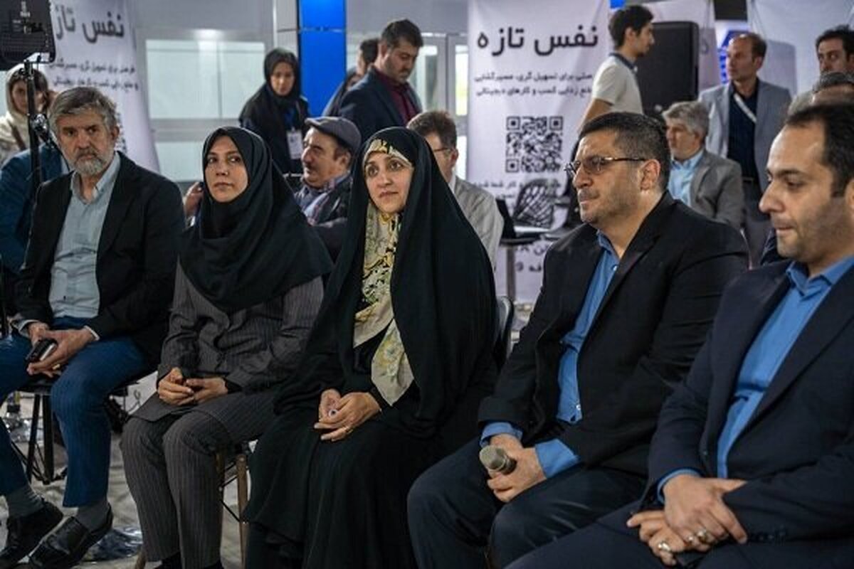 سهم زنان در کسب‌وکار‌های دانش‌بنیان تا ۳۰ درصد باید افزایش یابد