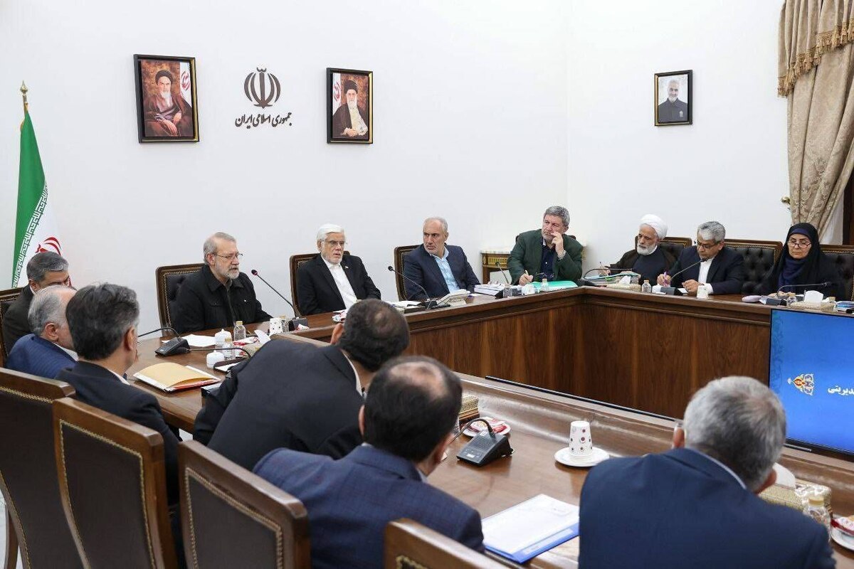 عارف: برنامه‌های دولت در مواجهه با تحریم‌های ظالمانه بررسی و نهایی شده است