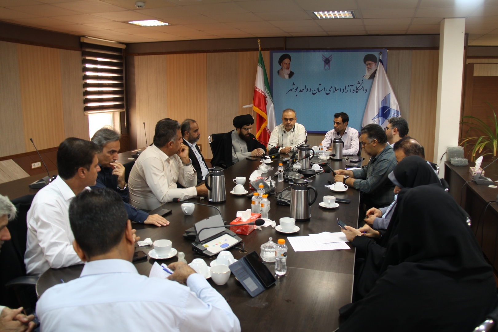 درسی از ائمه معصومین (ع) برای مدیران؛ اخلاق محور بیداری نفس در مراودات اداری درسی از ائمه معصومین (ع) برای مدیران؛ اخلاق محور بیداری نفس در مراودات اداری