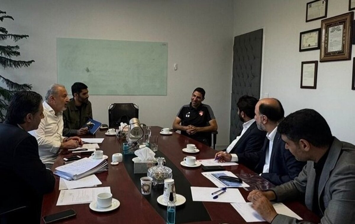 دغدغه فنی وحید هاشمیان در جلسه هیات مدیره پرسپولیس چه بود؟