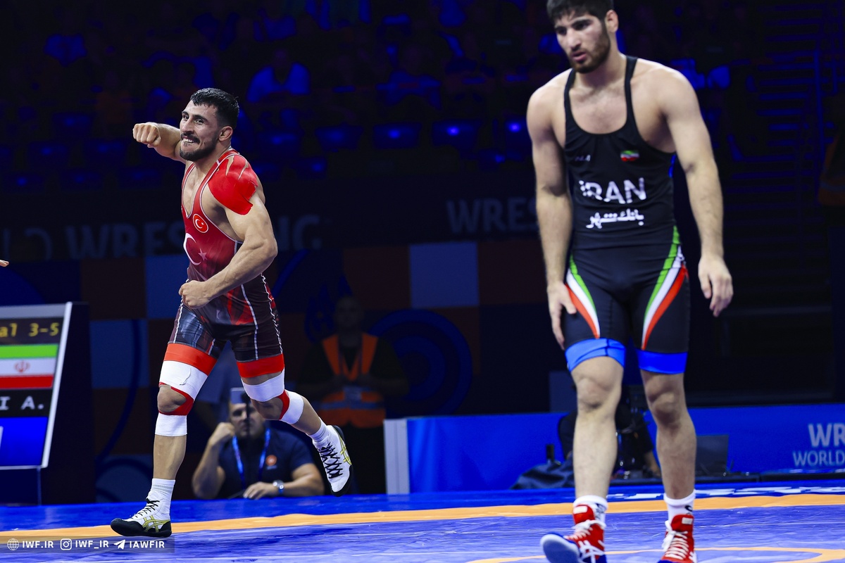 شرمنده دبیر و رنگرز شدم؛ دعوایی نبودم و نیستم  ما عبدولی‌ها در کشتی رده‌بندی انگیزه نداریم