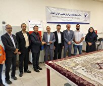 اهدای دستگاه تخصصی ثبات نوری فرش به دانشگاه آزاد کاشان؛ گامی برای استانداردسازی صنعت فرش