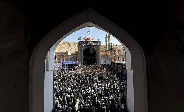 نگاهی به آیین سنتی مذهبی قالیشویان فین کاشان در کربلای ایران