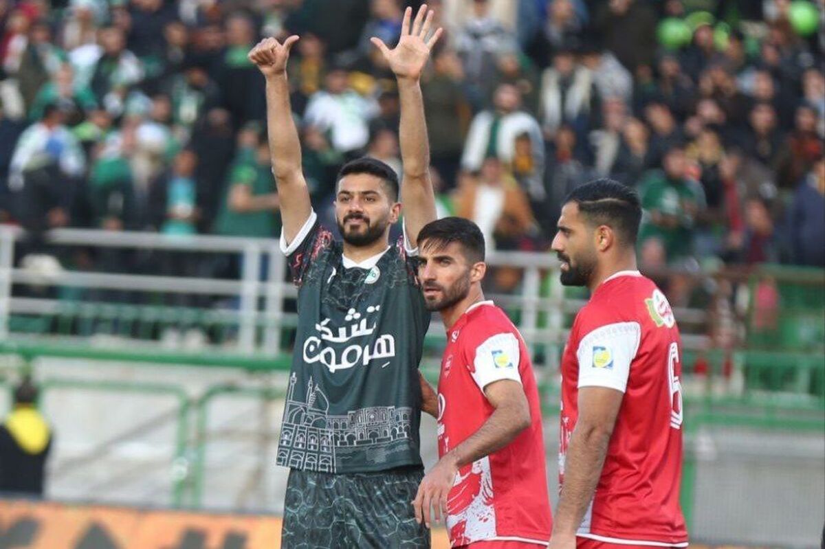 آمار و ارقام دیدار پرسپولیس و ذوب‌آهن  هاشمیان به دنبال هتریک مقابل حریف محبوب دوران بازی