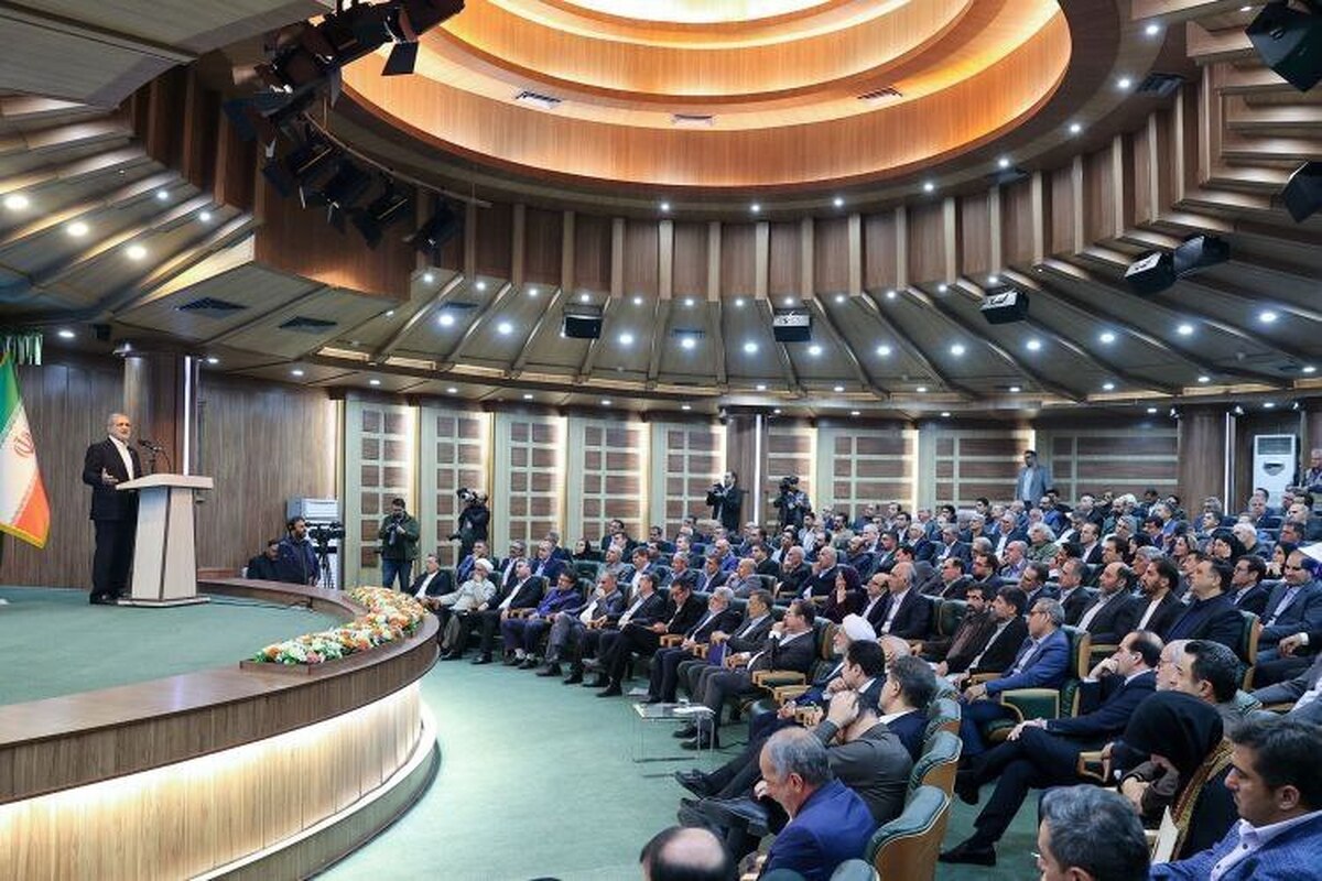 پزشکیان: از دشمن نمی‌ترسم اما از اختلاف داخلی هراس دارم  تأکید بر نقش دین و مسجد در خدمت به مردم