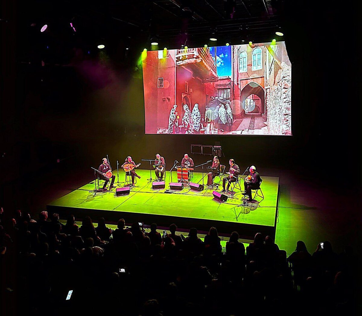 پیوند موسیقی کلاسیک ایران و هنر معاصر در صحنهای جهانی