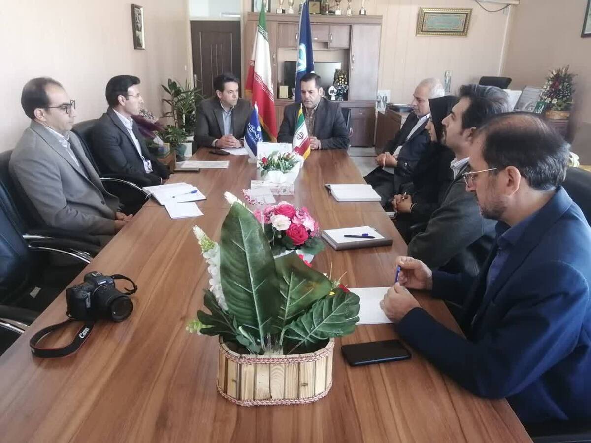 امضای تفاهم‌نامه همکاری دانشگاه آزاد با اداره کل دامپزشکی استان چهارمحال و بختیاری