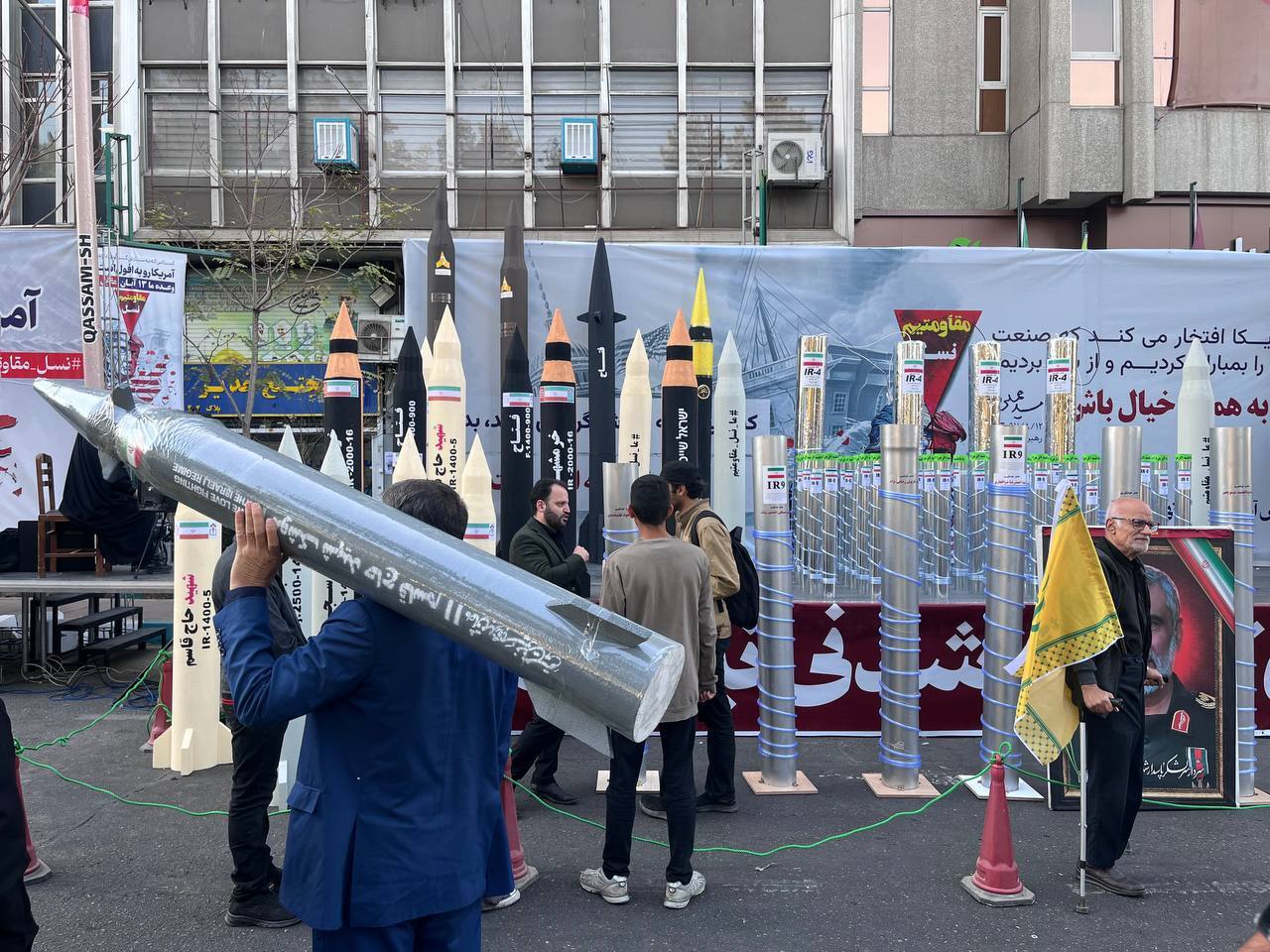 فریاد استکبارستیزی مردم ایران در روز ۱۳ آبان طنین‌انداز شد