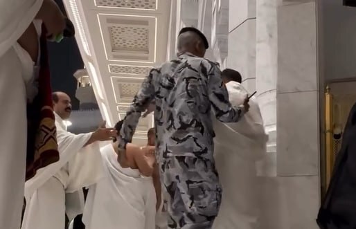 رفتار سعودیها در مسجدالحرام جنجالبرانگیز شد رفتار سعودیها در مسجدالحرام جنجالبرانگیز شد