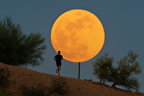 «ابرماه سگ آبی» در آسمان آبان: بزرگ‌تر، پرنورتر؛ اما نه آن‌قدر که انتظار دارید!