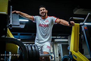 حسن یزدانی رسما استقلالی شد؛ بازگشت دوباره رکورددار به تشک با تیم کمیل قاسمی