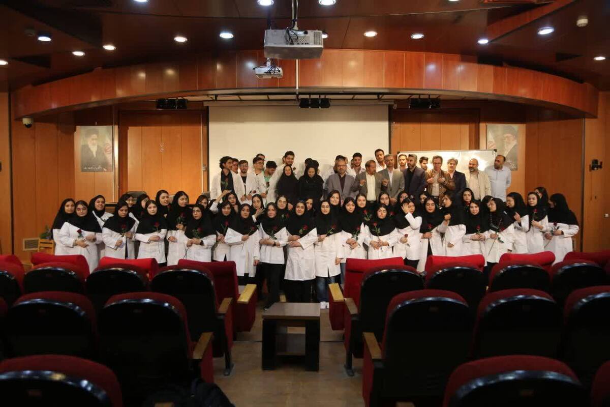 پزشکی رسالتی انسانی فراتر از یک شغل است