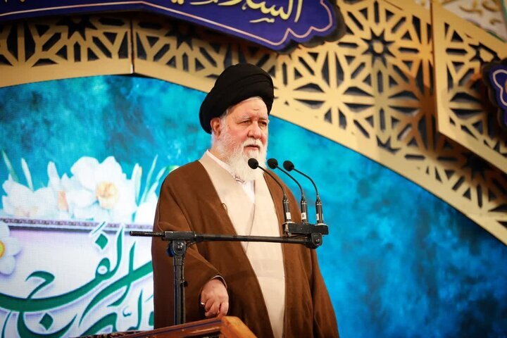 آغاز خطبههای نماز جمعه در استانها آغاز خطبههای نماز جمعه در استانها