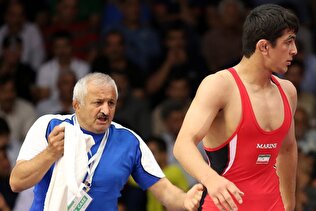 به هر قیمتی دنبال دیده شدن نبودم؛ خودم را به جایی و کسی تحمیل نمی‌کنم/ قاسمی یکی از بامعرفت‌ترین شاگردانم بوده است