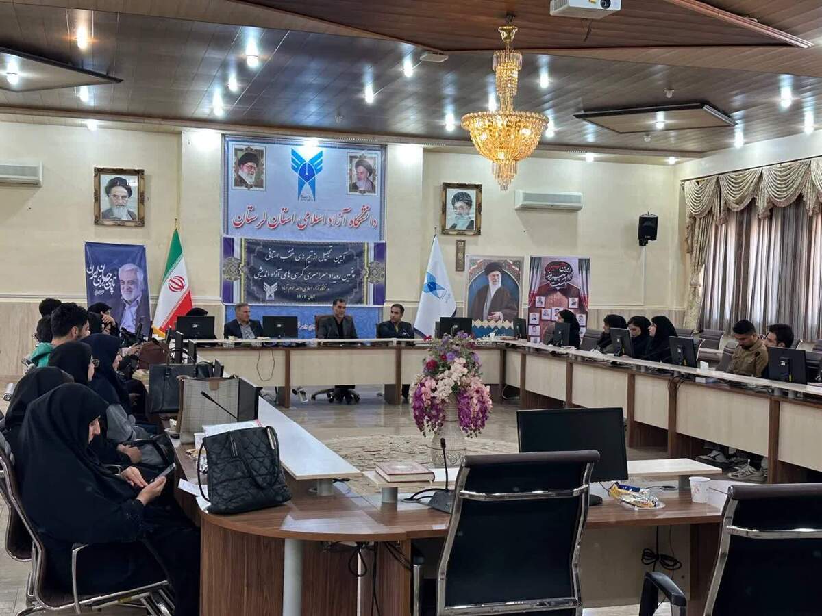 از کرسی آزاداندیشی تا نقد و مناظره؛ منطق حکم می‌کند که مسیر ارتقای اندیشه از کرسی‌ها آغاز شود