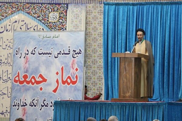 آغاز خطبه‌های نماز جمعه استان‌ها