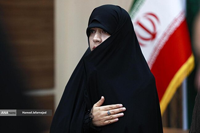 معرفی تصویر واقعی زن ایرانی از مأموریت‌های ستاد بزرگداشت مقام زن است/ تجلیل از مادران شهدا در سطح ملی