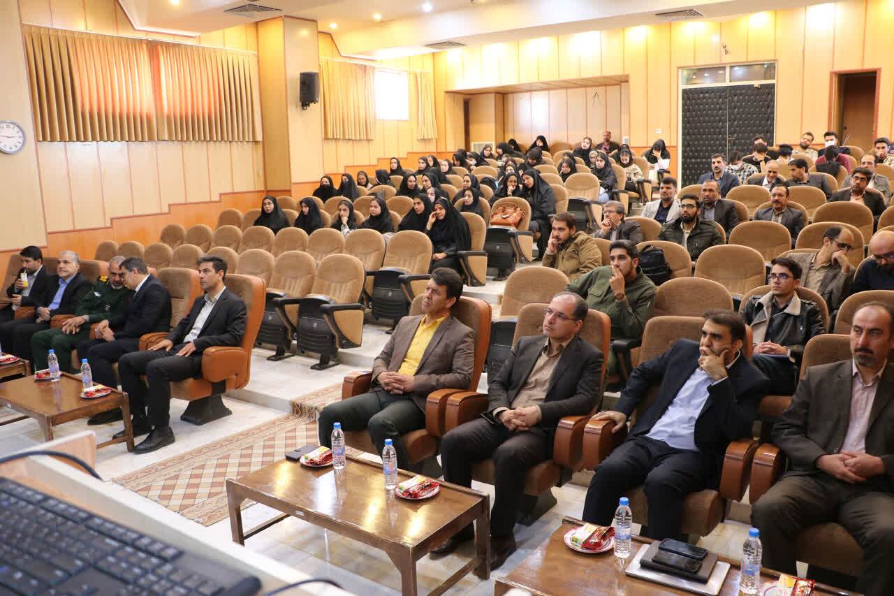 چراغ راه نخبگان در مسیر پیشرفت؛ فرهنگ شهادتطلبی و ولایتمداری چراغ راه نخبگان در مسیر پیشرفت؛ فرهنگ شهادتطلبی و ولایتمداری