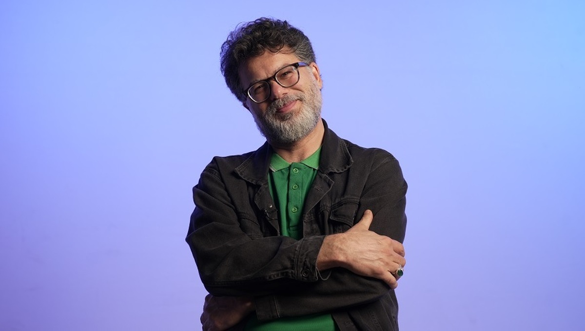 نقش انکارناپذیر ادبیات داستانی در تقویت هویت ملی نوجوانان