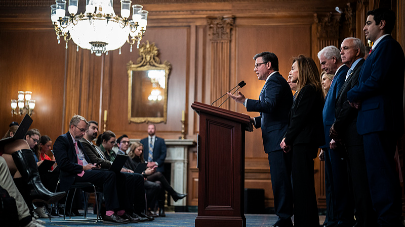 تعطیلی ۴۲‌روزه دولت آمریکا؛ ترامپ در بن‌بست قدرت و سیاست