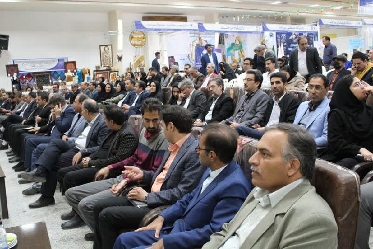 دانشگاه‌ها باید در صنعت تأثیرگذاری عملی داشته باشند؛ لزوم آشنایی با ساختار صنعتی برای توسعه اقتصادی