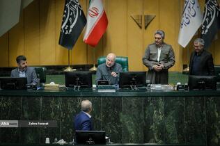 یوسفی: گزارش‌ برخی وزرا محدود به «نمی‌شود» و «نمی‌توانیم» شده است/ تحقق ۲۸ درصدی برنامه ششم + فیلم