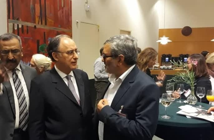 جنگ برای خانواده جانبازان شیمیایی هنوز تمام نشده است/ «نفس‌های سوخته» مداوم و سالانه برگزار شود