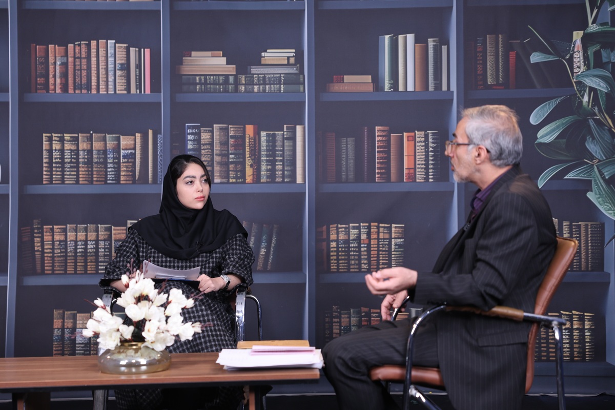 عبور از کتاب‌های حافظه‌محور تا مسیر تازه آموزش اتباع در مدرسه مجازی