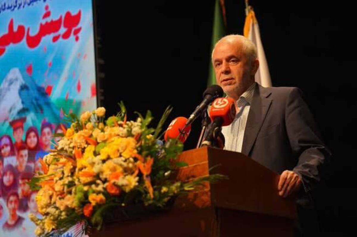 دانش‌آموزان شهید تاریخ‌ساز انقلاب در دوران دفاع مقدس  شرکت بیش از ۸ هزار دانش‌آموز در پویش ملی ایثار «من می‌نویسم»