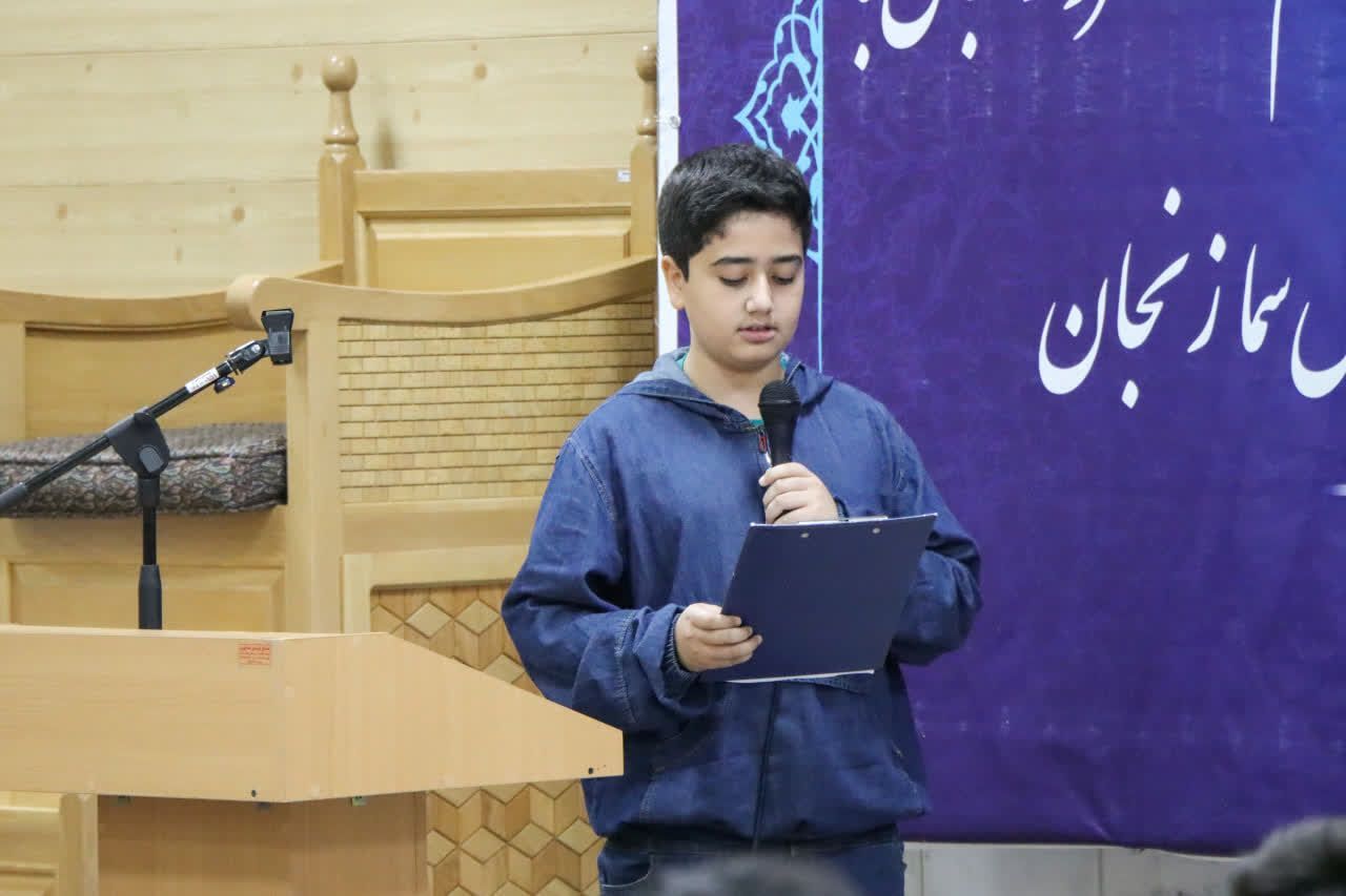 درخواست نماینده ولیفقیه در زنجان از دانشآموزان؛ تأکید بر مطالعه عمیق و مشارکت در حل مسائل جامعه درخواست نماینده ولیفقیه در زنجان از دانشآموزان؛ تأکید بر مطالعه عمیق و مشارکت در حل مسائل جامعه