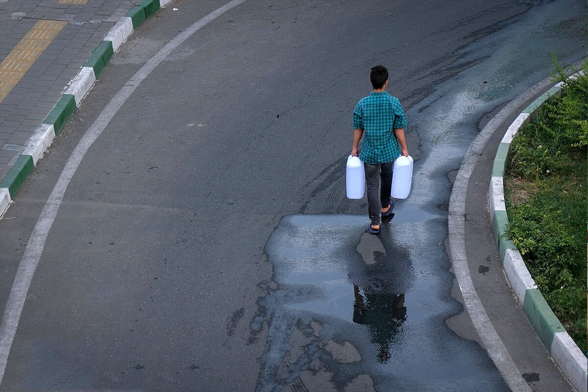 خطر فرونشست در کمین استانها راهکار تهران، مدیریت تقاضاست نه انتقال پرهزینه آب از خلیج فارس